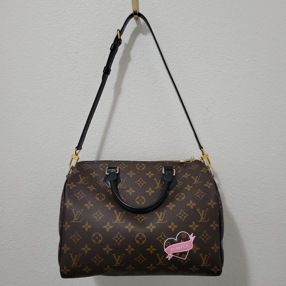 LOUIS VUITTON My LV World Tour Speedy Bandouliere with Black Trim - Picture 2 of 14